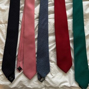 5 ties sold as bundle in great condition!
